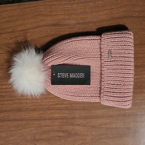 Steve Madden Blush Knit Hat - Picture 1 of 3